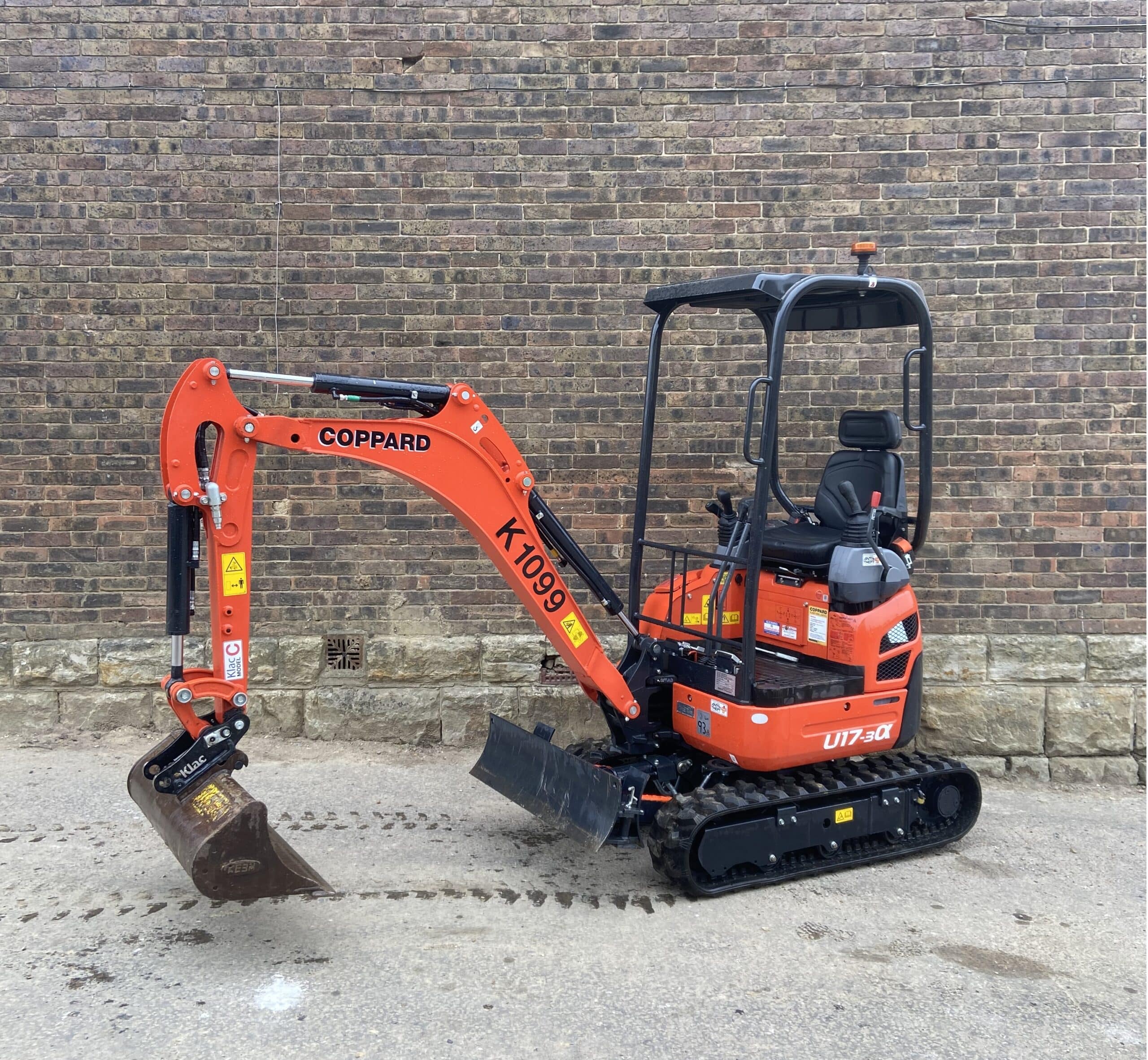 Mini digger hire in Bexley for trenching and groundworks